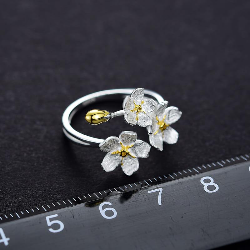 Anel Flores Elegancy Prata 925