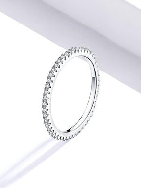 Anel Glamour de Prata com Diamente Sintético